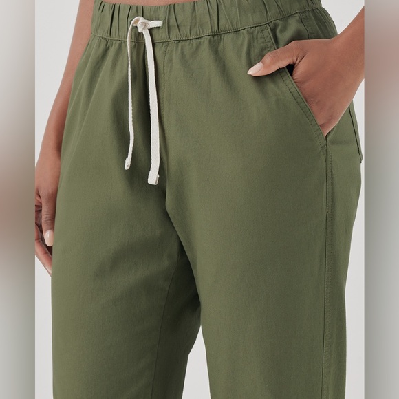 PACT Women’s Daily Twill Pant 100% Organic Cotton - Olivine Green - Medium - Picture 4 of 11